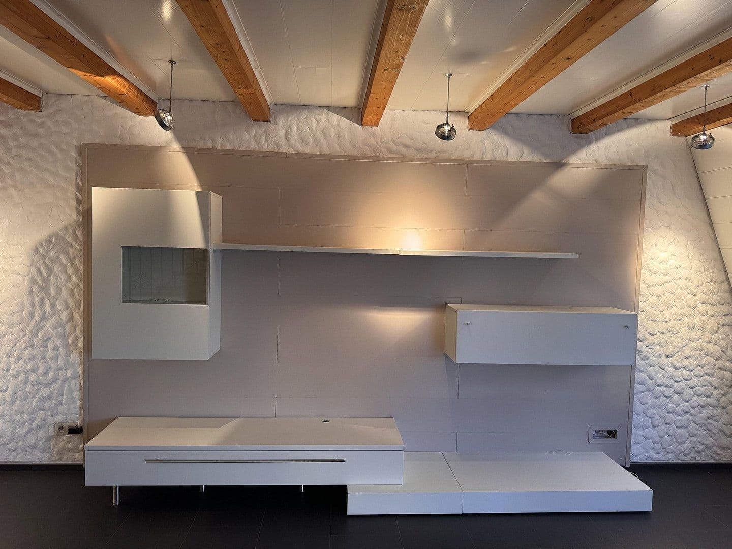 Pronájem bytu 4+1 123 m², Karbener Straẞe 1a, Nidderau, Hessen Pronájem bytu 4+1 123 m², Karbener Straẞe 1a, Nidderau, Hessen