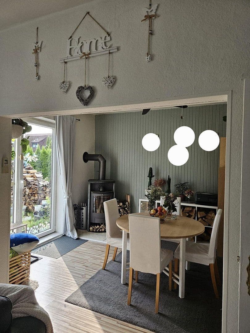 Prodej domu 474 m², pozemek 1.269 m², Neumünster, Šlesvicko-Holštýnsko Prodej domu 474 m², pozemek 1.269 m², Neumünster, Šlesvicko-Holštýnsko