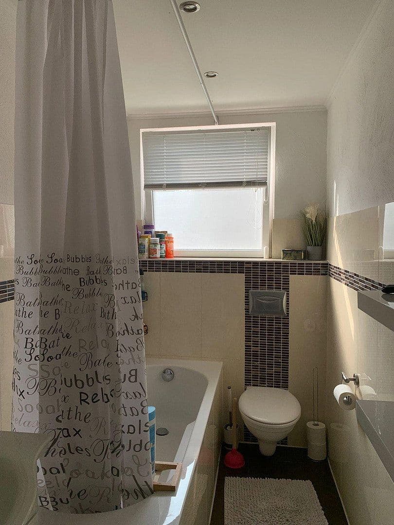 Prodej domu 474 m², pozemek 1.269 m², Neumünster, Šlesvicko-Holštýnsko Prodej domu 474 m², pozemek 1.269 m², Neumünster, Šlesvicko-Holštýnsko