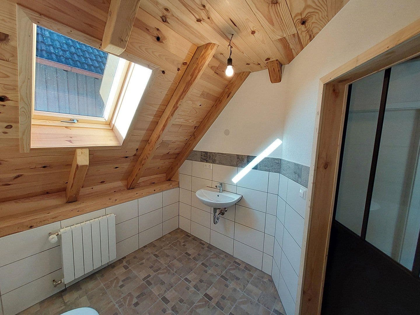 Pronájem domu 100 m², pozemek 200 m², Loßburg, Bádensko-Württembersko Pronájem domu 100 m², pozemek 200 m², Loßburg, Bádensko-Württembersko