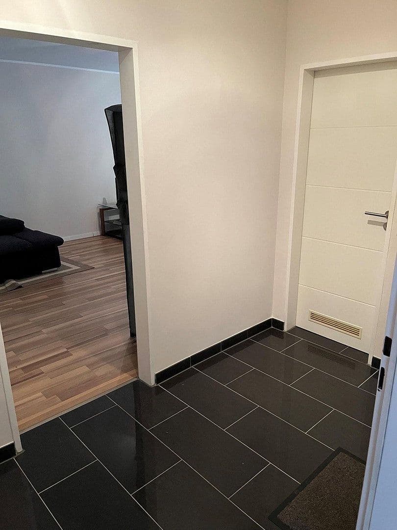 Pronájem bytu 1+1 39 m², Niddablick 1, Bad Vilbel, Hessen Pronájem bytu 1+1 39 m², Niddablick 1, Bad Vilbel, Hessen