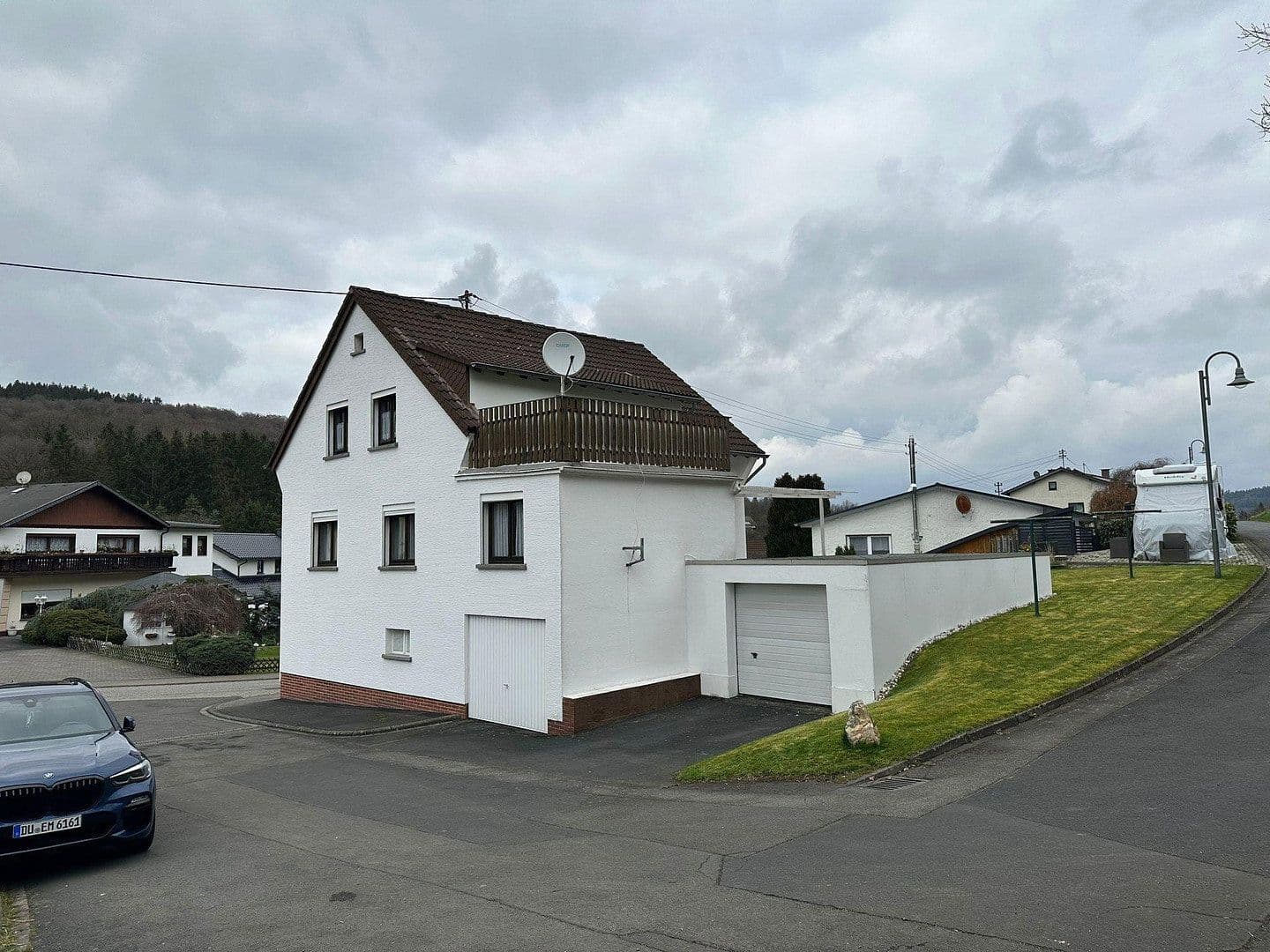 Prodej domu 188 m², pozemek 380 m², Hauptstr.16, Wimbach, Porýní-Falc Prodej domu 188 m², pozemek 380 m², Hauptstr.16, Wimbach, Porýní-Falc