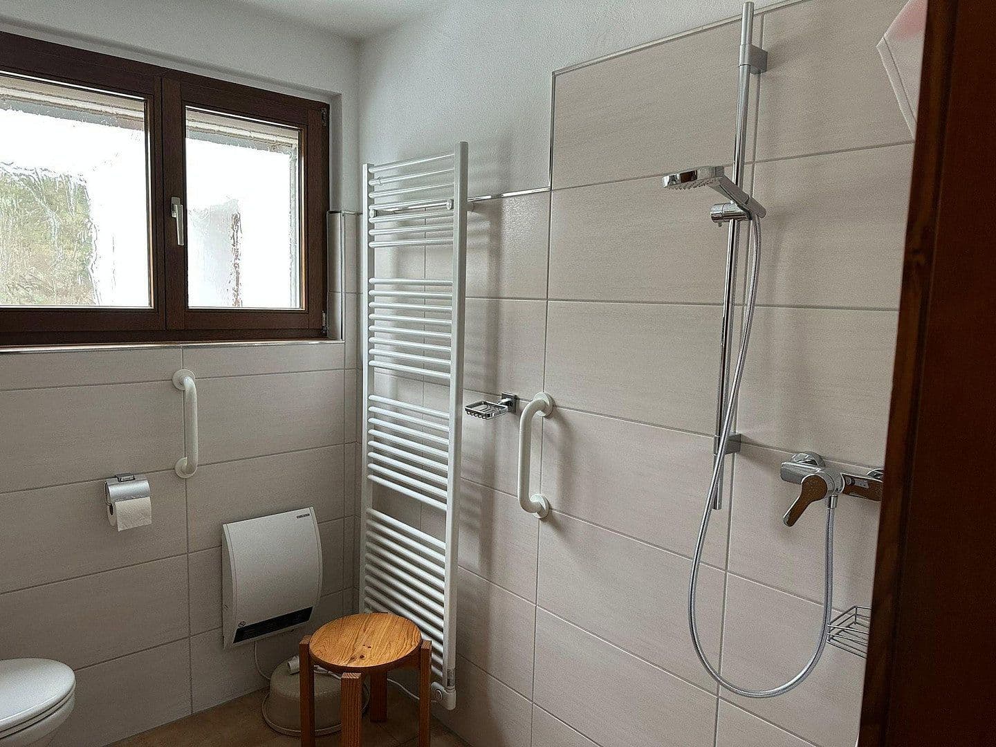 Prodej domu 188 m², pozemek 380 m², Hauptstr.16, Wimbach, Porýní-Falc Prodej domu 188 m², pozemek 380 m², Hauptstr.16, Wimbach, Porýní-Falc
