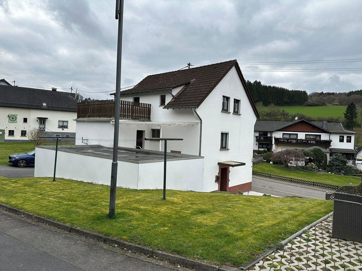 Prodej domu 188 m², pozemek 380 m², Hauptstr.16, Wimbach, Porýní-Falc Prodej domu 188 m², pozemek 380 m², Hauptstr.16, Wimbach, Porýní-Falc