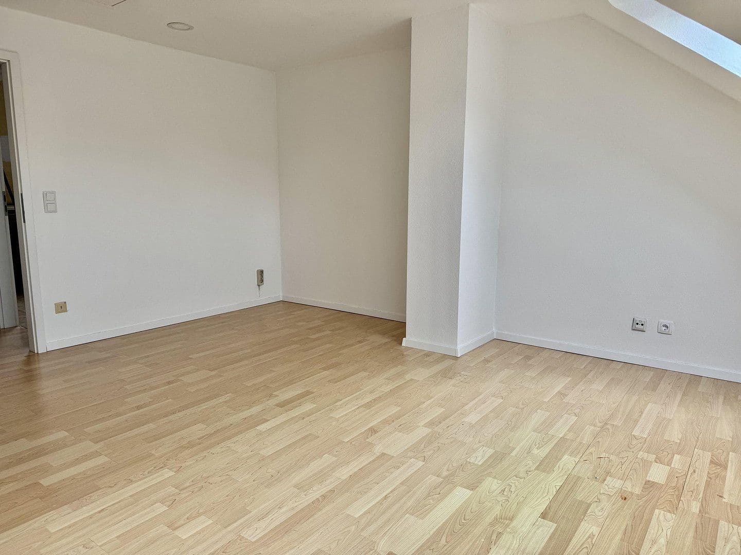 Prodej domu 117 m², pozemek 201 m², Bornholmer Kehre 20, Ellerau, Šlesvicko-Holštýnsko Prodej domu 117 m², pozemek 201 m², Bornholmer Kehre 20, Ellerau, Šlesvicko-Holštýnsko