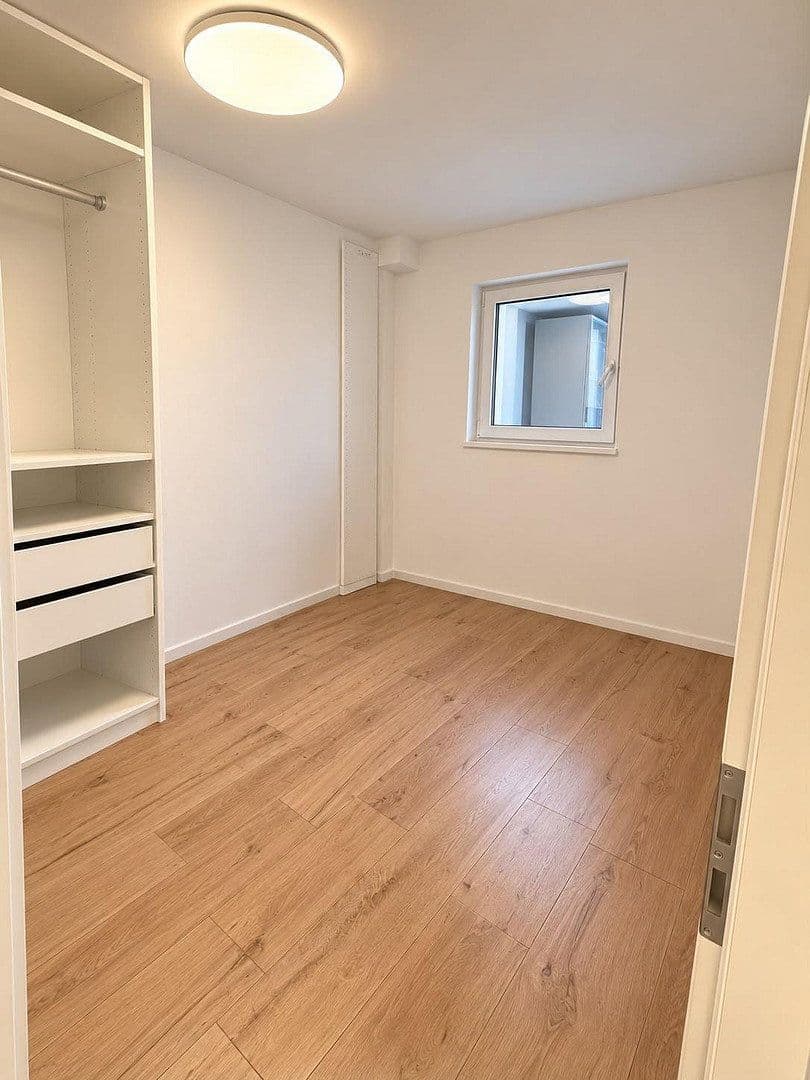 Pronájem bytu 5+1 130 m², Feldkirchen-Westerham(Vagen), Bavorsko Pronájem bytu 5+1 130 m², Feldkirchen-Westerham(Vagen), Bavorsko