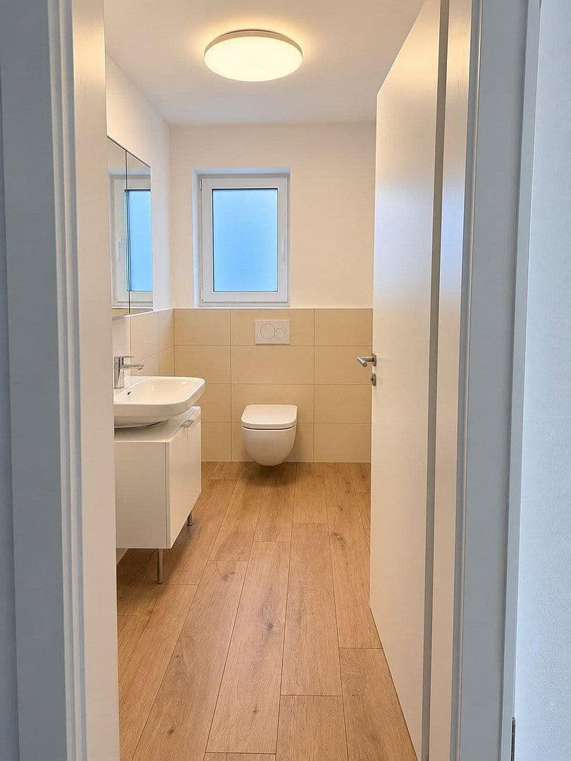Pronájem bytu 5+1 130 m², Feldkirchen-Westerham(Vagen), Bavorsko Pronájem bytu 5+1 130 m², Feldkirchen-Westerham(Vagen), Bavorsko