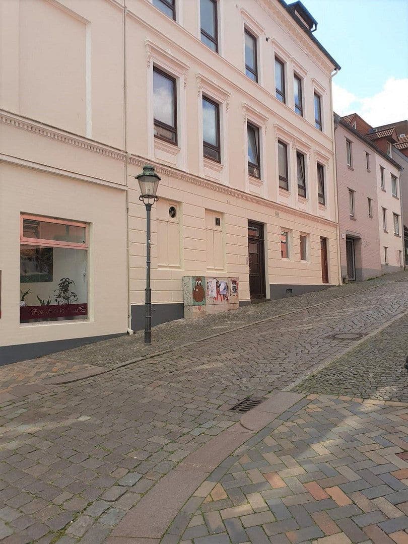 Pronájem bytu 1+1 33 m², Norderstraße 115, Flensburg, Šlesvicko-Holštýnsko Pronájem bytu 1+1 33 m², Norderstraße 115, Flensburg, Šlesvicko-Holštýnsko