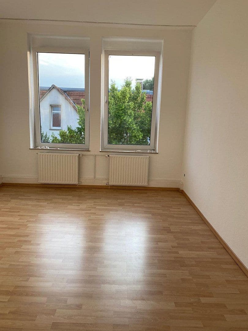Pronájem bytu 4+1 103 m², Uhlandstraße, Osnabrück, Dolní Sasko Pronájem bytu 4+1 103 m², Uhlandstraße, Osnabrück, Dolní Sasko