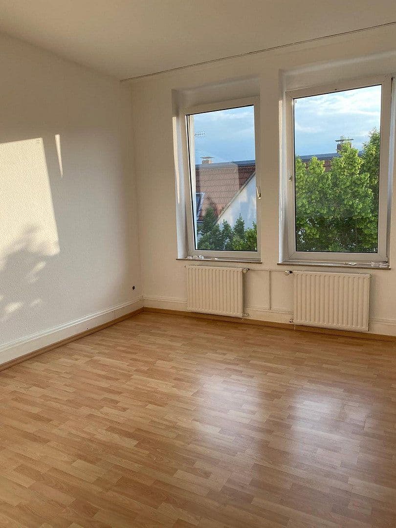 Pronájem bytu 4+1 103 m², Uhlandstraße, Osnabrück, Dolní Sasko Pronájem bytu 4+1 103 m², Uhlandstraße, Osnabrück, Dolní Sasko
