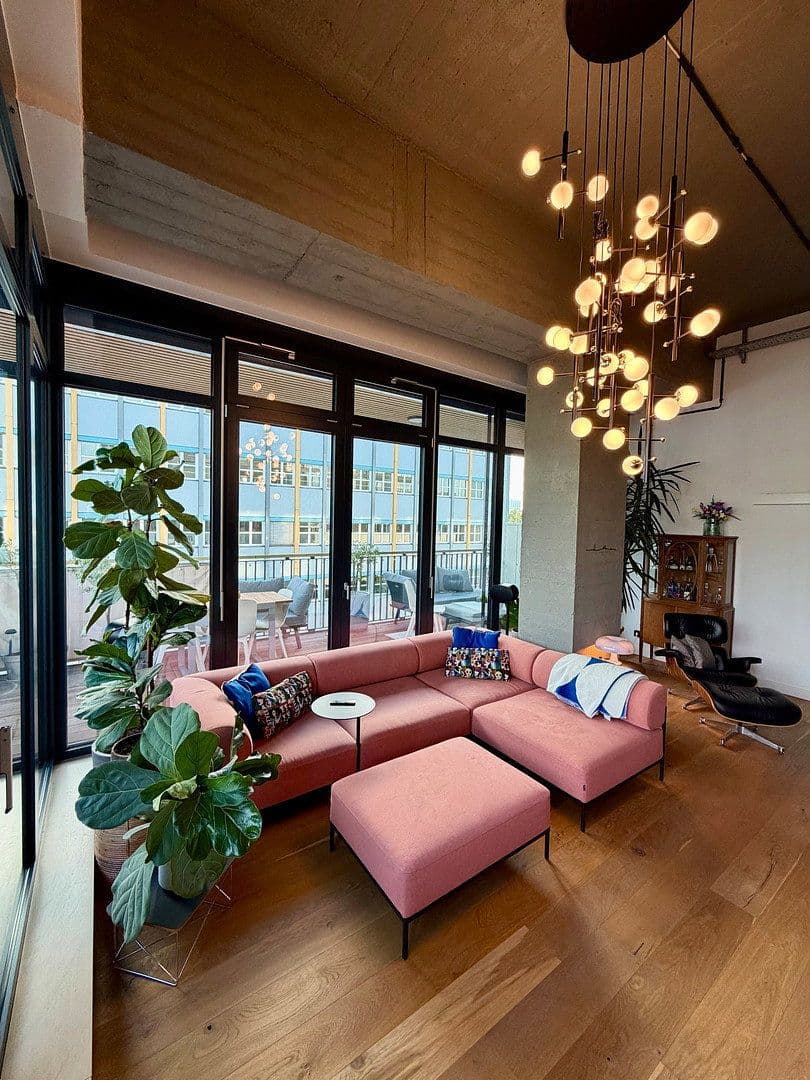Pronájem bytu 4+1 173 m², Gotlindestraße 91a, Berlin, Berlín Pronájem bytu 4+1 173 m², Gotlindestraße 91a, Berlin, Berlín