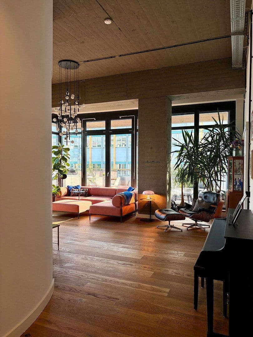 Pronájem bytu 4+1 173 m², Gotlindestraße 91a, Berlin, Berlín Pronájem bytu 4+1 173 m², Gotlindestraße 91a, Berlin, Berlín