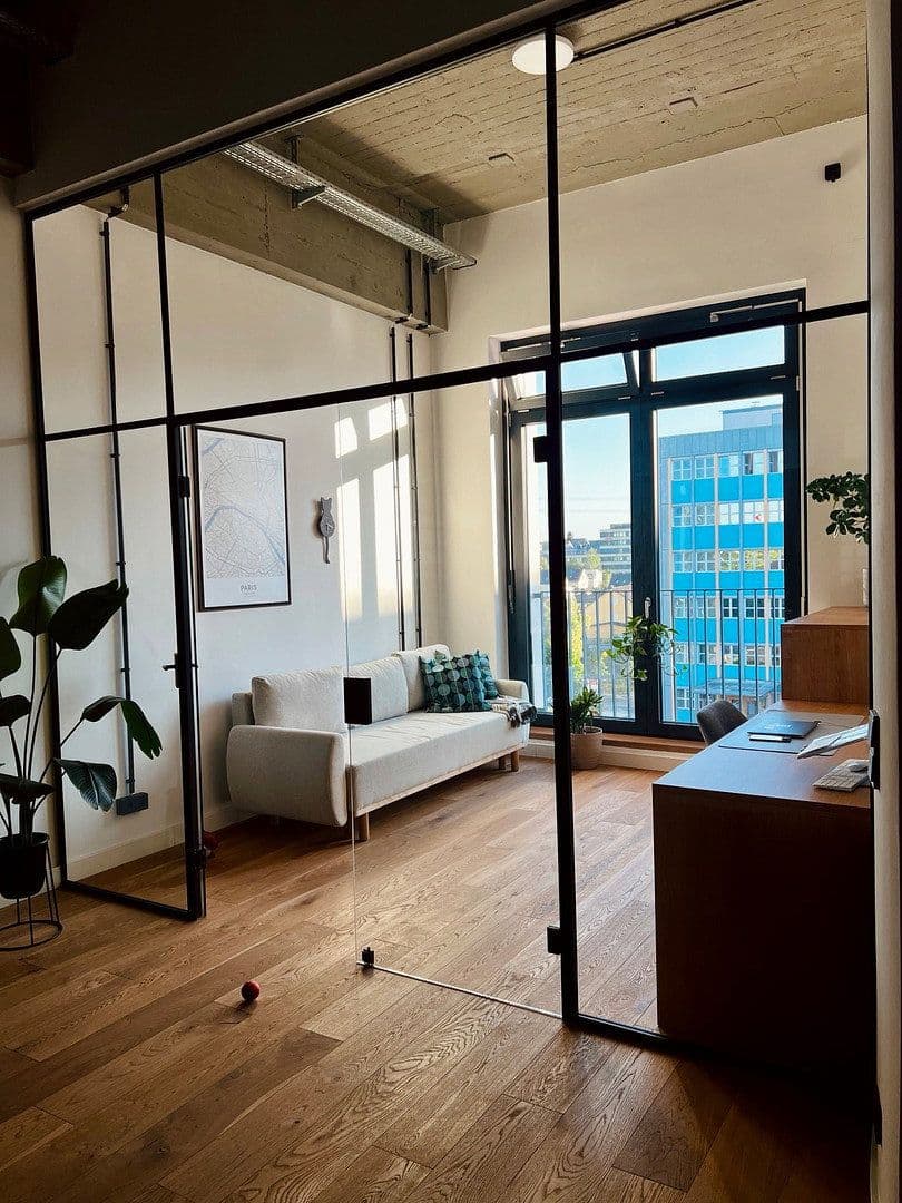 Pronájem bytu 4+1 173 m², Gotlindestraße 91a, Berlin, Berlín Pronájem bytu 4+1 173 m², Gotlindestraße 91a, Berlin, Berlín