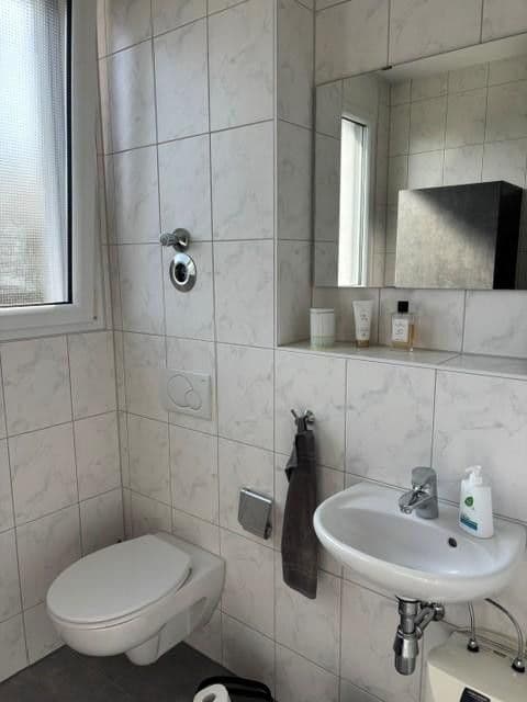 Pronájem bytu 3+1 91 m², Holzgerlinger Str. 18, Altdorf, Bádensko-Württembersko Pronájem bytu 3+1 91 m², Holzgerlinger Str. 18, Altdorf, Bádensko-Württembersko