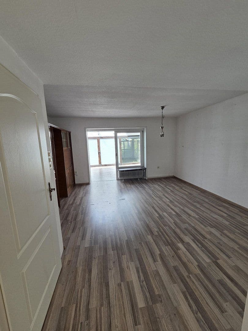 Prodej domu 160 m², pozemek 540 m², Gerichtsstraße 20, Wilhelmshaven, Dolní Sasko Prodej domu 160 m², pozemek 540 m², Gerichtsstraße 20, Wilhelmshaven, Dolní Sasko