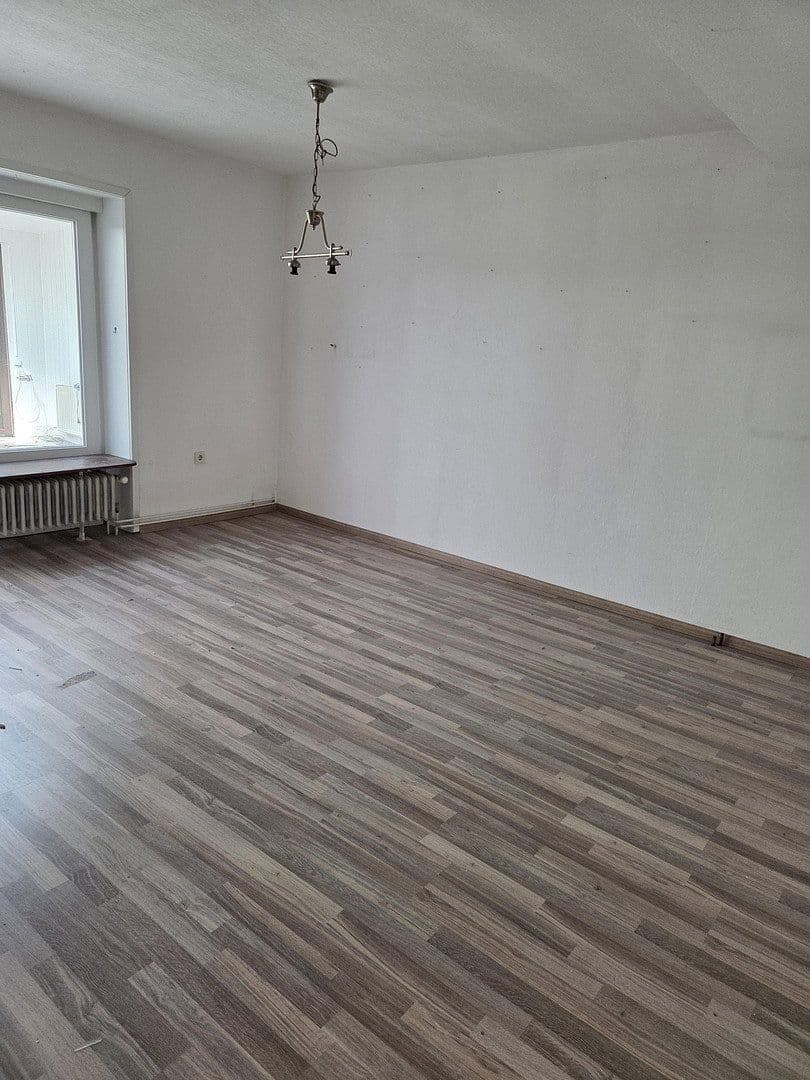 Prodej domu 160 m², pozemek 540 m², Gerichtsstraße 20, Wilhelmshaven, Dolní Sasko Prodej domu 160 m², pozemek 540 m², Gerichtsstraße 20, Wilhelmshaven, Dolní Sasko