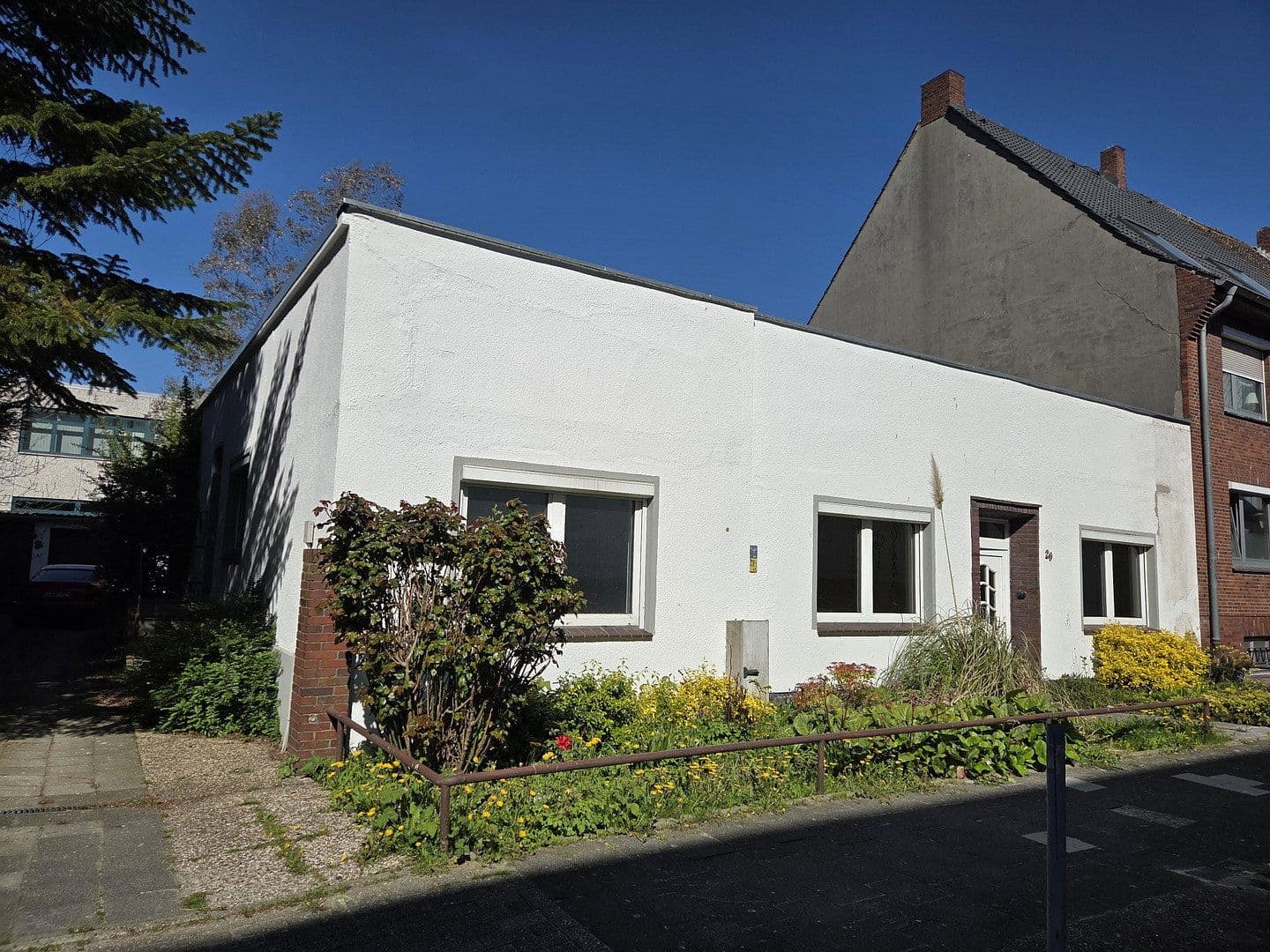 Prodej domu 160 m², pozemek 540 m², Gerichtsstraße 20, Wilhelmshaven, Dolní Sasko Prodej domu 160 m², pozemek 540 m², Gerichtsstraße 20, Wilhelmshaven, Dolní Sasko