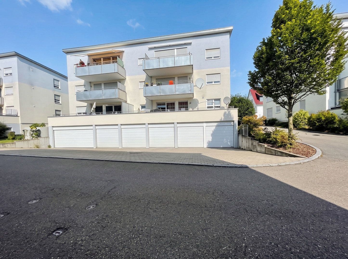 Pronájem bytu 4+kk 115 m², Seestraße 38, Weil im Schönbuch, Bádensko-Württembersko Pronájem bytu 4+kk 115 m², Seestraße 38, Weil im Schönbuch, Bádensko-Württembersko