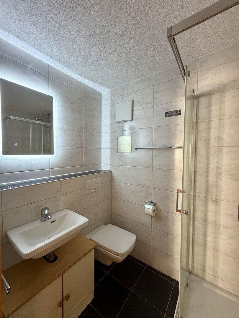 Pronájem bytu 4+kk 115 m², Seestraße 38, Weil im Schönbuch, Bádensko-Württembersko Pronájem bytu 4+kk 115 m², Seestraße 38, Weil im Schönbuch, Bádensko-Württembersko