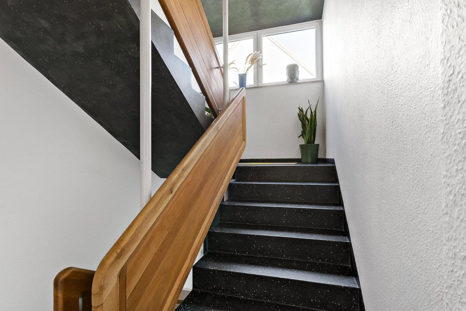 Prodej bytu 5+1 142 m², Saarbrücken, Země Sársko Prodej bytu 5+1 142 m², Saarbrücken, Země Sársko