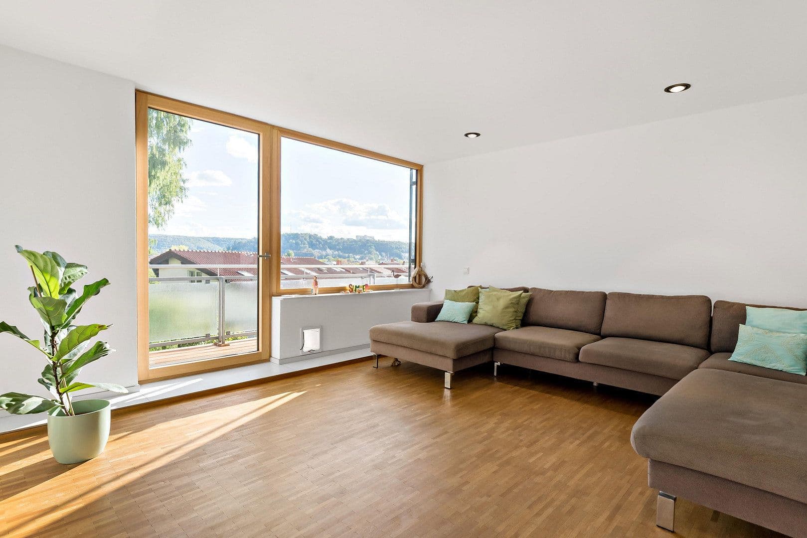 Prodej bytu 5+1 142 m², Saarbrücken, Země Sársko Prodej bytu 5+1 142 m², Saarbrücken, Země Sársko