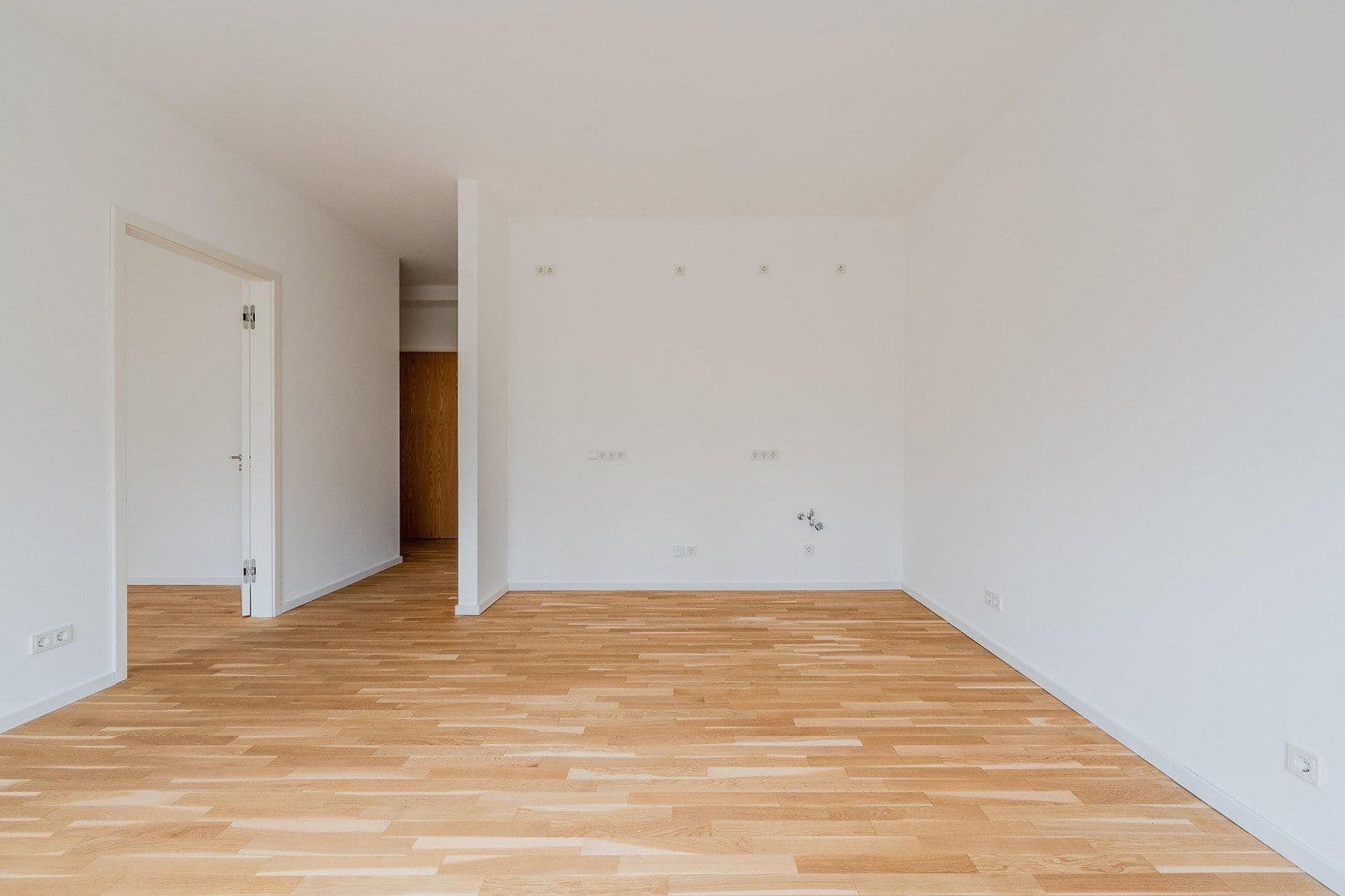 Prodej bytu 2+1 52 m², Alsterweg 46A, Berlin, Berlín Prodej bytu 2+1 52 m², Alsterweg 46A, Berlin, Berlín