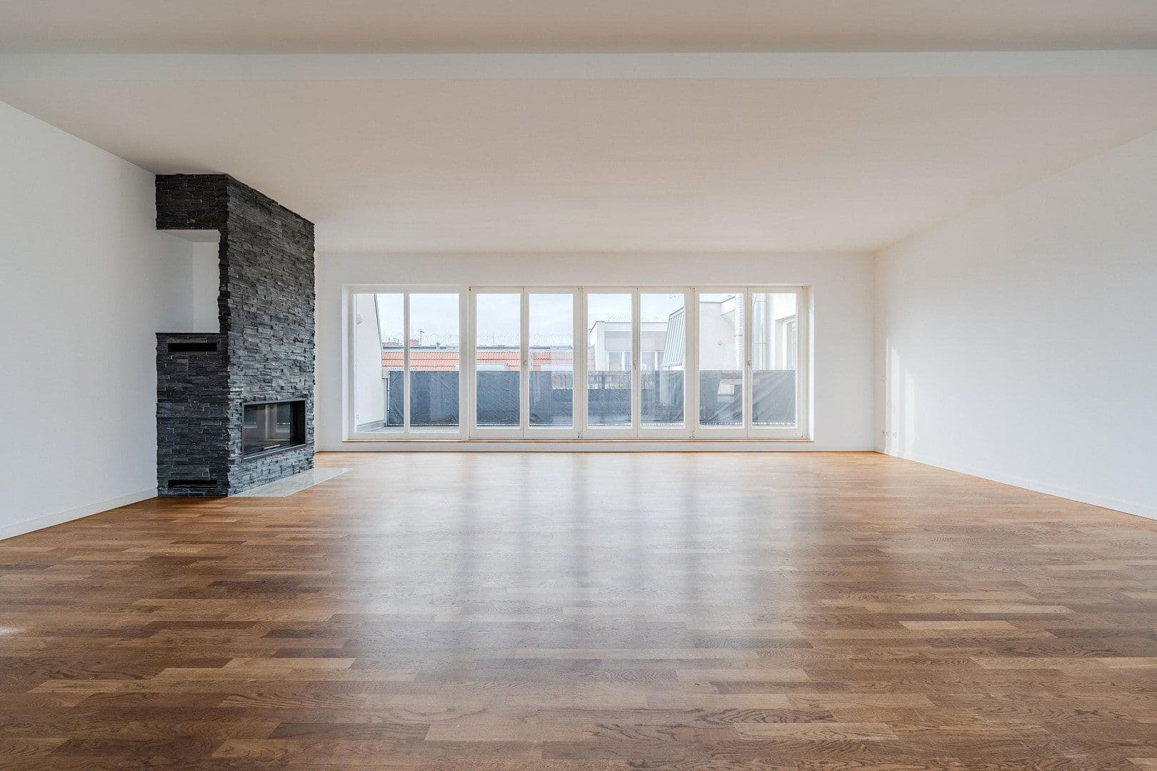 Prodej bytu 7+1 286 m², Gabriel Max Str 15a, Berlin, Berlín Prodej bytu 7+1 286 m², Gabriel Max Str 15a, Berlin, Berlín