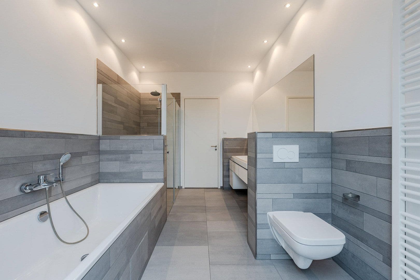 Prodej bytu 7+1 286 m², Gabriel Max Str 15a, Berlin, Berlín Prodej bytu 7+1 286 m², Gabriel Max Str 15a, Berlin, Berlín