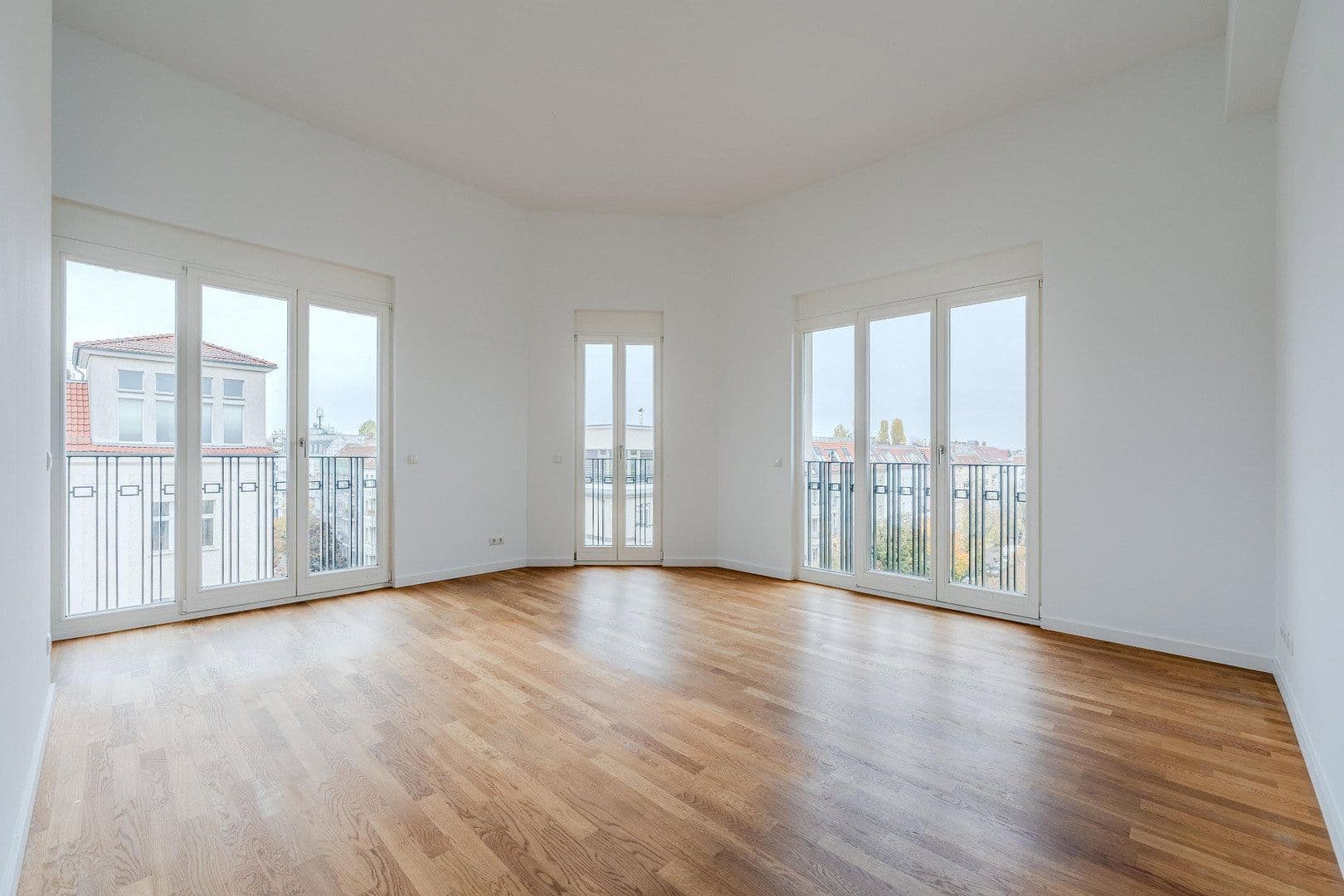 Prodej bytu 7+1 286 m², Gabriel Max Str 15a, Berlin, Berlín Prodej bytu 7+1 286 m², Gabriel Max Str 15a, Berlin, Berlín
