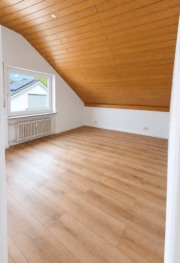 Pronájem bytu 3+1 104 m², Siegfriedstr. 24, Schriesheim, Bádensko-Württembersko Pronájem bytu 3+1 104 m², Siegfriedstr. 24, Schriesheim, Bádensko-Württembersko