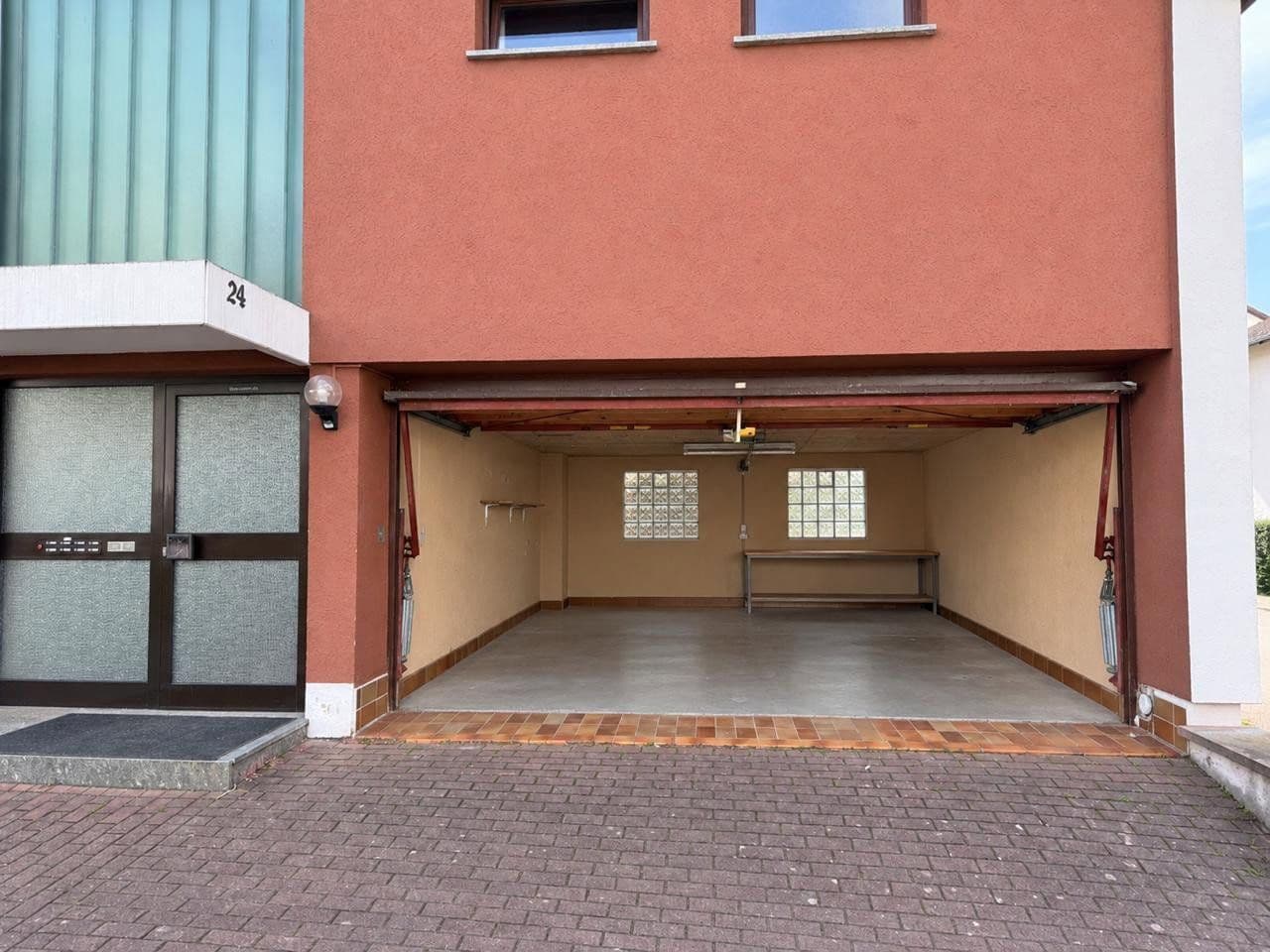 Pronájem bytu 3+1 104 m², Siegfriedstr. 24, Schriesheim, Bádensko-Württembersko Pronájem bytu 3+1 104 m², Siegfriedstr. 24, Schriesheim, Bádensko-Württembersko