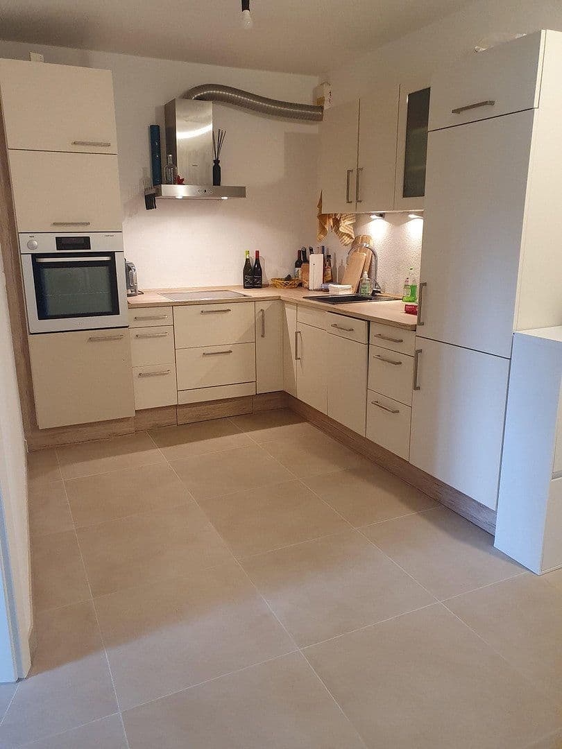 Pronájem bytu 2+1 68 m², Am Langen Sand 13, Schwetzingen, Bádensko-Württembersko Pronájem bytu 2+1 68 m², Am Langen Sand 13, Schwetzingen, Bádensko-Württembersko
