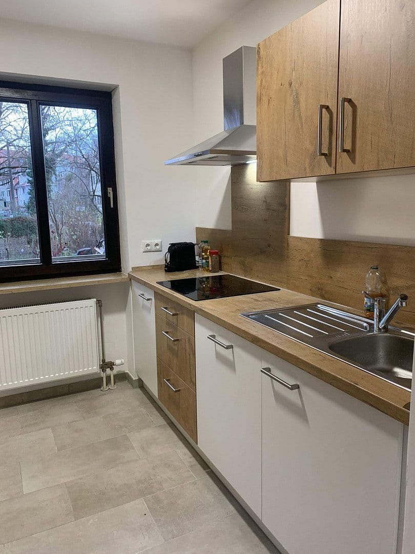 Pronájem bytu 3+1 76 m², Luitpoldstraße 21, Augsburg, Bavorsko Pronájem bytu 3+1 76 m², Luitpoldstraße 21, Augsburg, Bavorsko