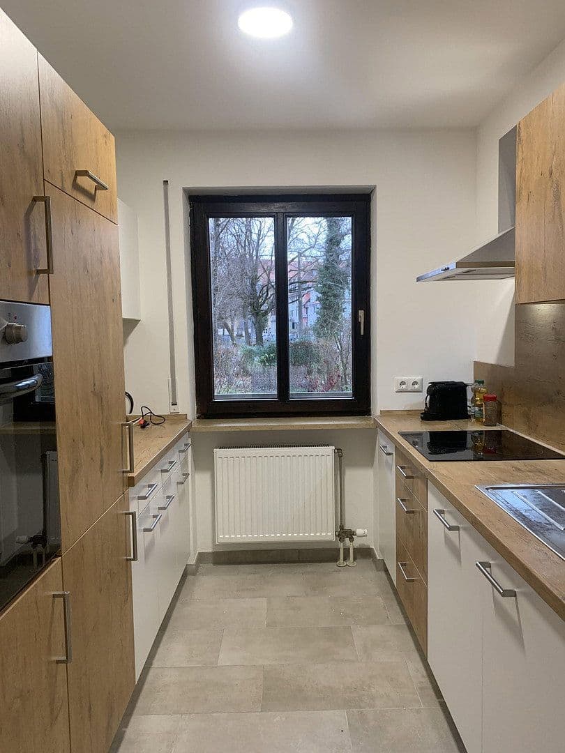 Pronájem bytu 3+1 76 m², Luitpoldstraße 21, Augsburg, Bavorsko Pronájem bytu 3+1 76 m², Luitpoldstraße 21, Augsburg, Bavorsko