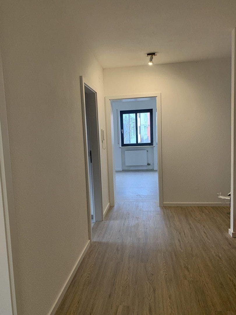 Pronájem bytu 3+1 76 m², Luitpoldstraße 21, Augsburg, Bavorsko Pronájem bytu 3+1 76 m², Luitpoldstraße 21, Augsburg, Bavorsko