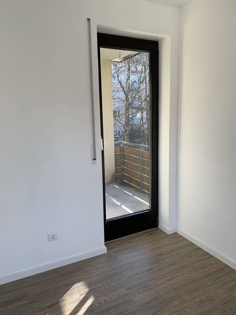 Pronájem bytu 3+1 76 m², Luitpoldstraße 21, Augsburg, Bavorsko Pronájem bytu 3+1 76 m², Luitpoldstraße 21, Augsburg, Bavorsko