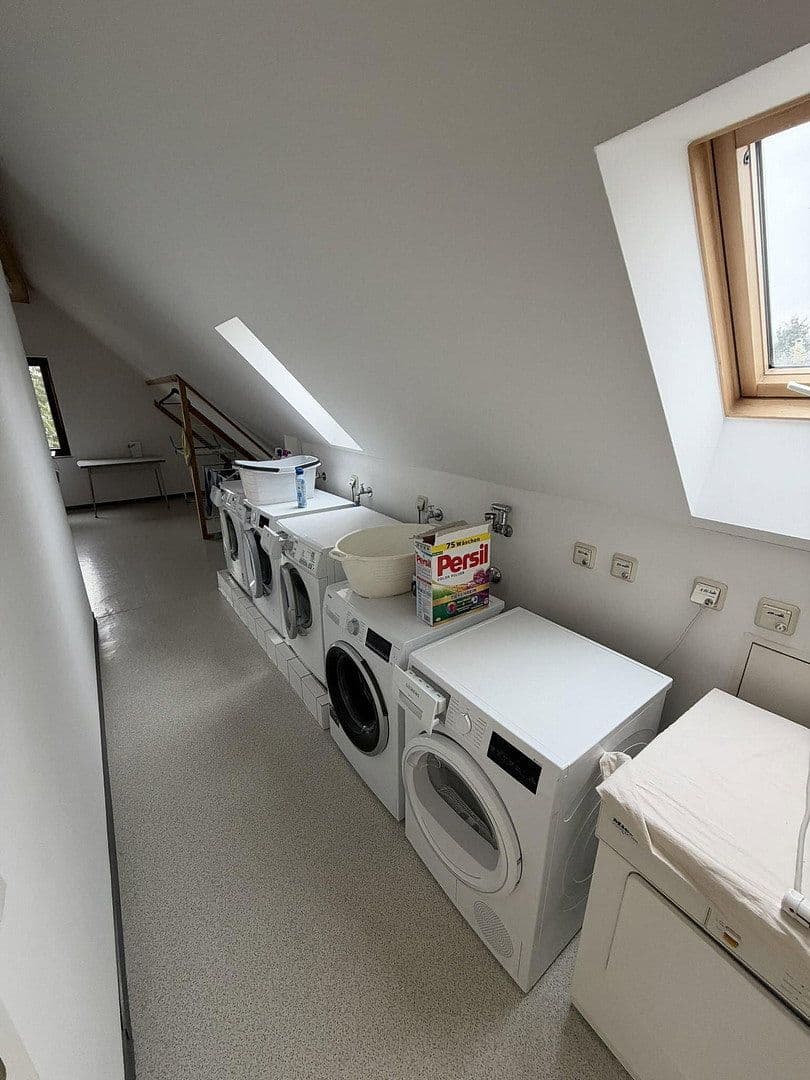 Pronájem bytu 1+1 35 m², Karlstraße 16, Haan, Severní Porýní-Vestfálsko Pronájem bytu 1+1 35 m², Karlstraße 16, Haan, Severní Porýní-Vestfálsko