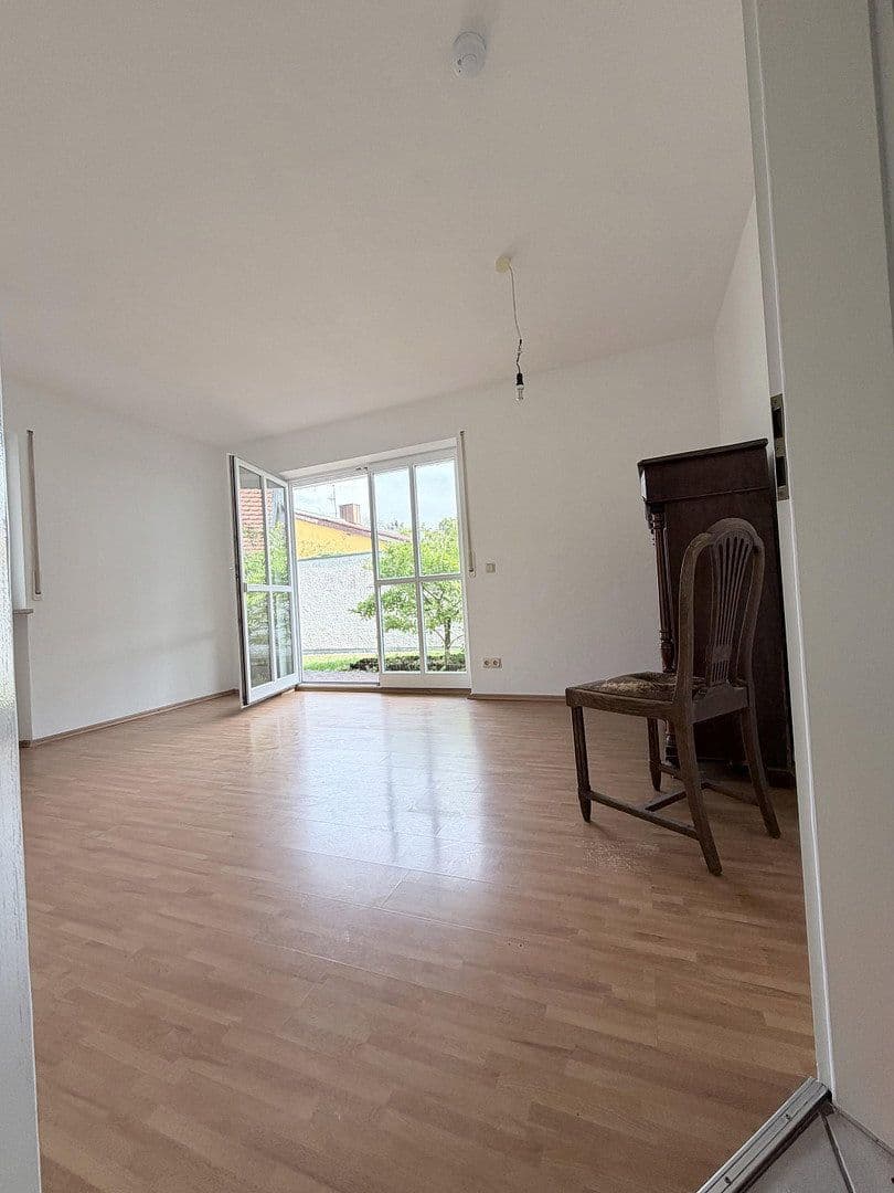 Pronájem bytu 2+1 64 m², Brunnerstraße 1, Haar, Bavorsko Pronájem bytu 2+1 64 m², Brunnerstraße 1, Haar, Bavorsko