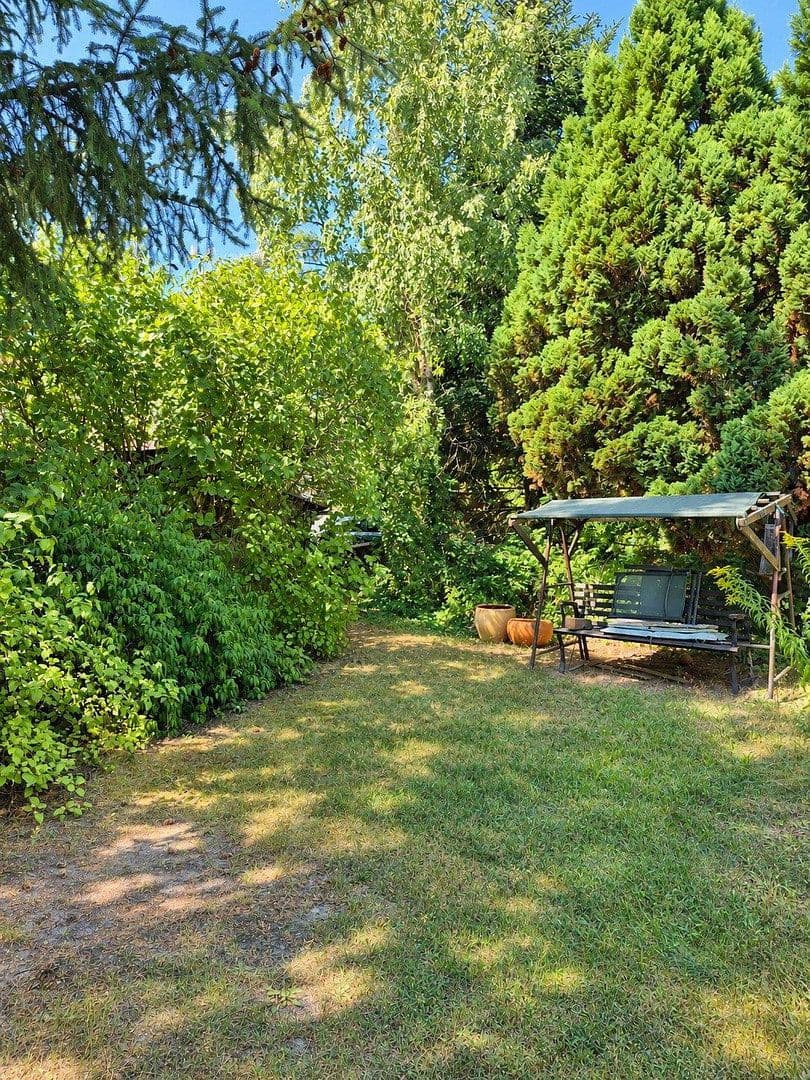 Prodej pozemku 1.983 m², Berlin, Berlín Prodej pozemku 1.983 m², Berlin, Berlín