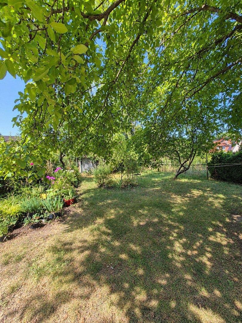 Prodej pozemku 1.983 m², Berlin, Berlín Prodej pozemku 1.983 m², Berlin, Berlín