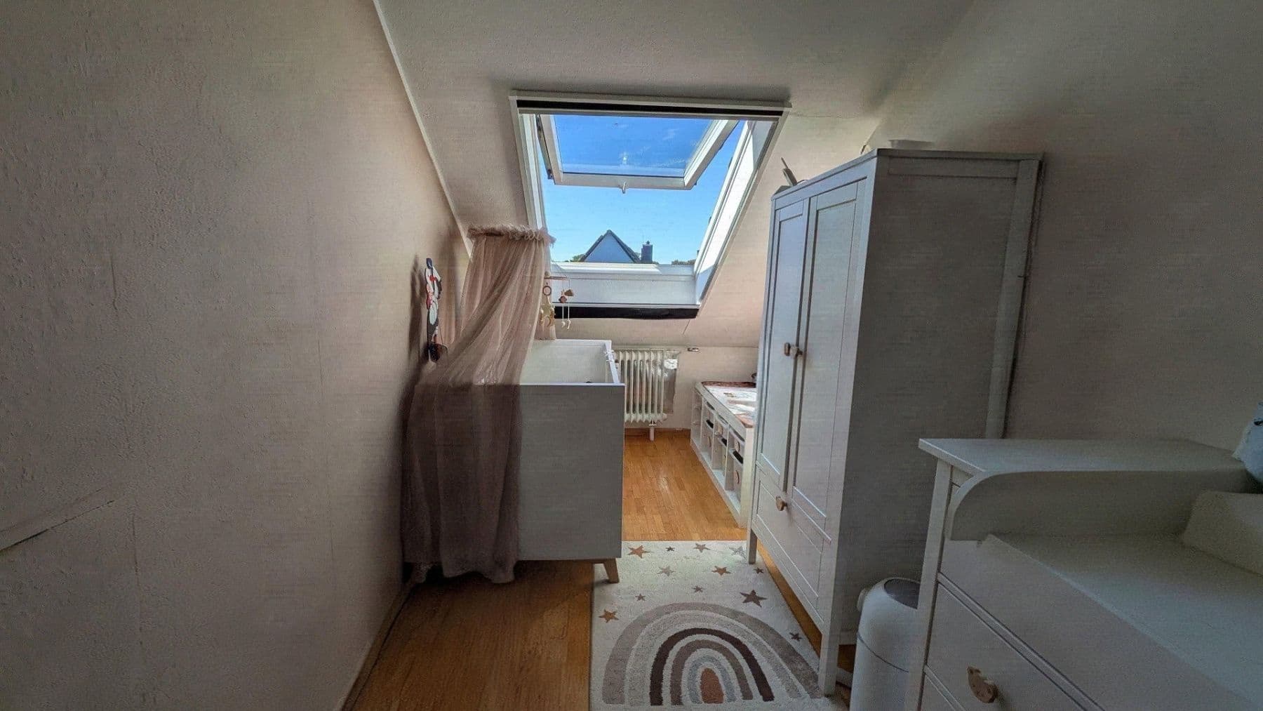 Prodej bytu 3+1 66 m², Bernhardusstr. 12, Ehrenkirchen, Bádensko-Württembersko Prodej bytu 3+1 66 m², Bernhardusstr. 12, Ehrenkirchen, Bádensko-Württembersko