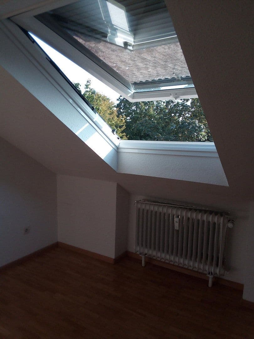 Prodej bytu 3+1 66 m², Bernhardusstr. 12, Ehrenkirchen, Bádensko-Württembersko Prodej bytu 3+1 66 m², Bernhardusstr. 12, Ehrenkirchen, Bádensko-Württembersko