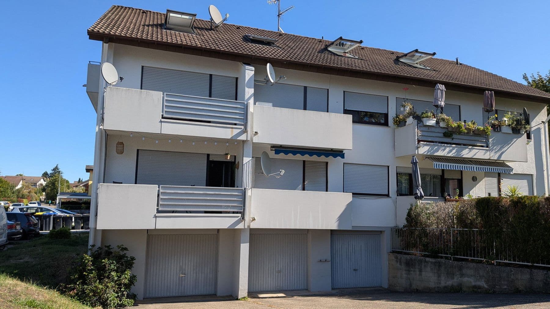 Prodej bytu 3+1 66 m², Bernhardusstr. 12, Ehrenkirchen, Bádensko-Württembersko Prodej bytu 3+1 66 m², Bernhardusstr. 12, Ehrenkirchen, Bádensko-Württembersko