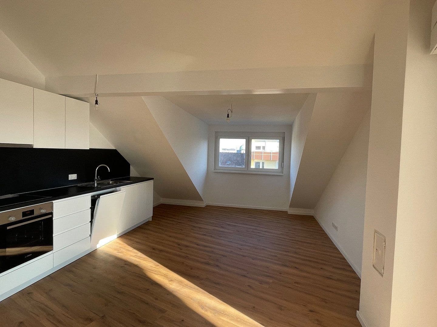 Pronájem bytu 3+kk 85 m², Stromerstr. 1/1A, Nürnberg, Bavorsko Pronájem bytu 3+kk 85 m², Stromerstr. 1/1A, Nürnberg, Bavorsko