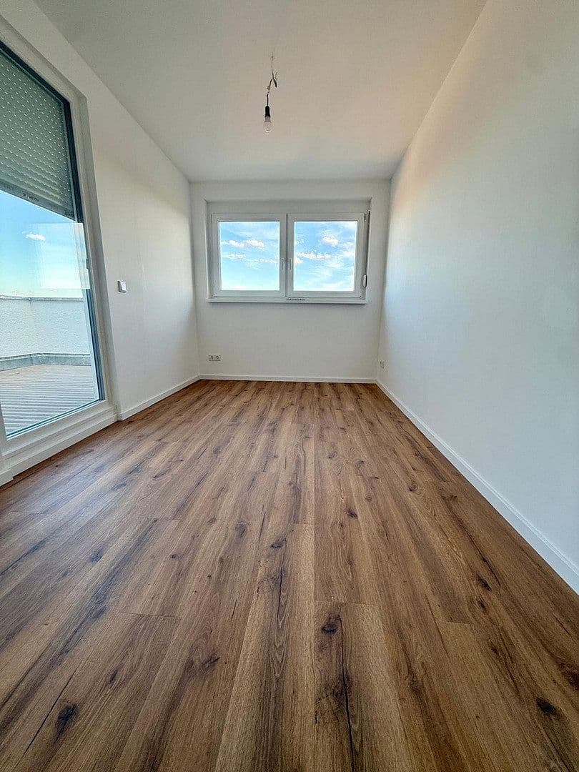 Pronájem bytu 3+kk 85 m², Stromerstr. 1/1A, Nürnberg, Bavorsko Pronájem bytu 3+kk 85 m², Stromerstr. 1/1A, Nürnberg, Bavorsko