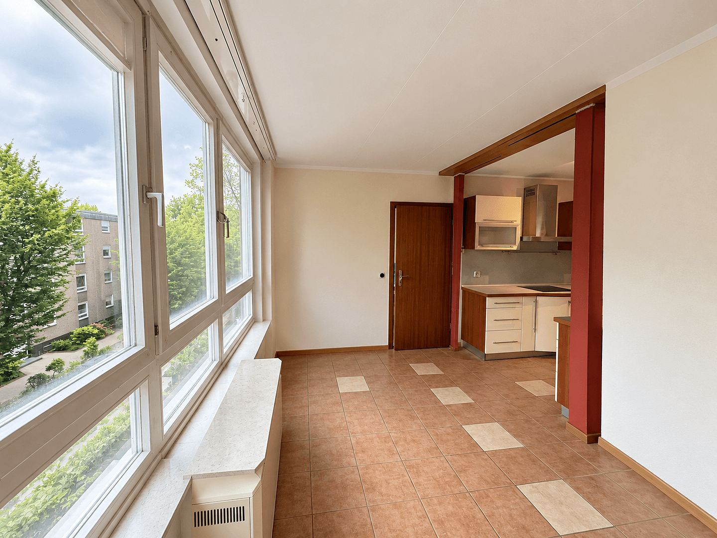 Pronájem bytu 4+1 82 m², Albert-Schweitzer-Straße 7, Essen, Severní Porýní-Vestfálsko Pronájem bytu 4+1 82 m², Albert-Schweitzer-Straße 7, Essen, Severní Porýní-Vestfálsko