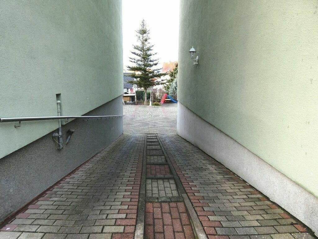Pronájem bytu 2+1 40 m², Gröbener Schulstraße 6, Teuchern, Sasko-Anhaltsko Pronájem bytu 2+1 40 m², Gröbener Schulstraße 6, Teuchern, Sasko-Anhaltsko