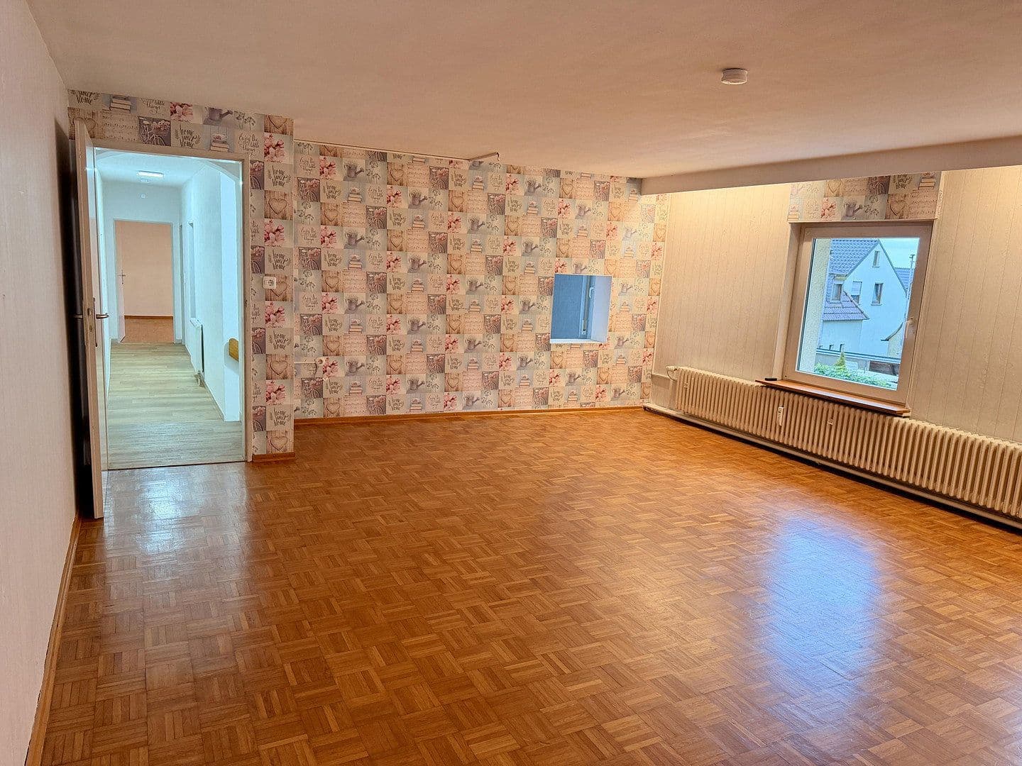 Pronájem bytu 3+1 112 m², Schonungen, Bavorsko Pronájem bytu 3+1 112 m², Schonungen, Bavorsko