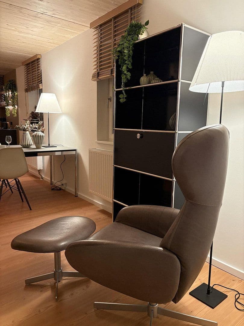 Pronájem bytu 1+1 28 m², Friedrichstraße 3, Erlangen, Bavorsko Pronájem bytu 1+1 28 m², Friedrichstraße 3, Erlangen, Bavorsko