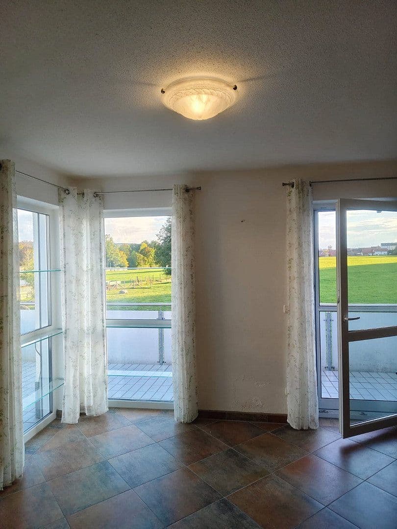 Pronájem bytu 3+1 80 m², Peiting, Bavorsko Pronájem bytu 3+1 80 m², Peiting, Bavorsko